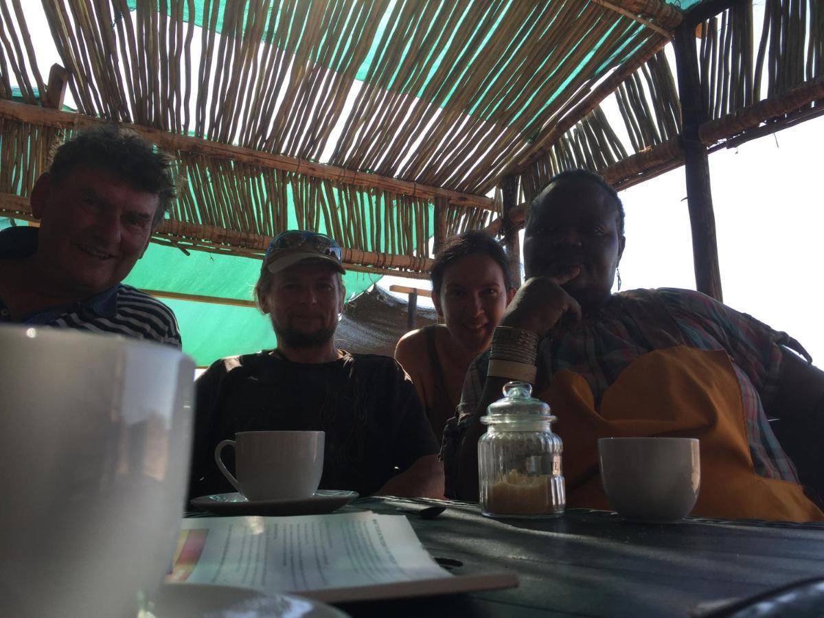 Ozohere Campsite And Himba Village Uis Kültér fotó