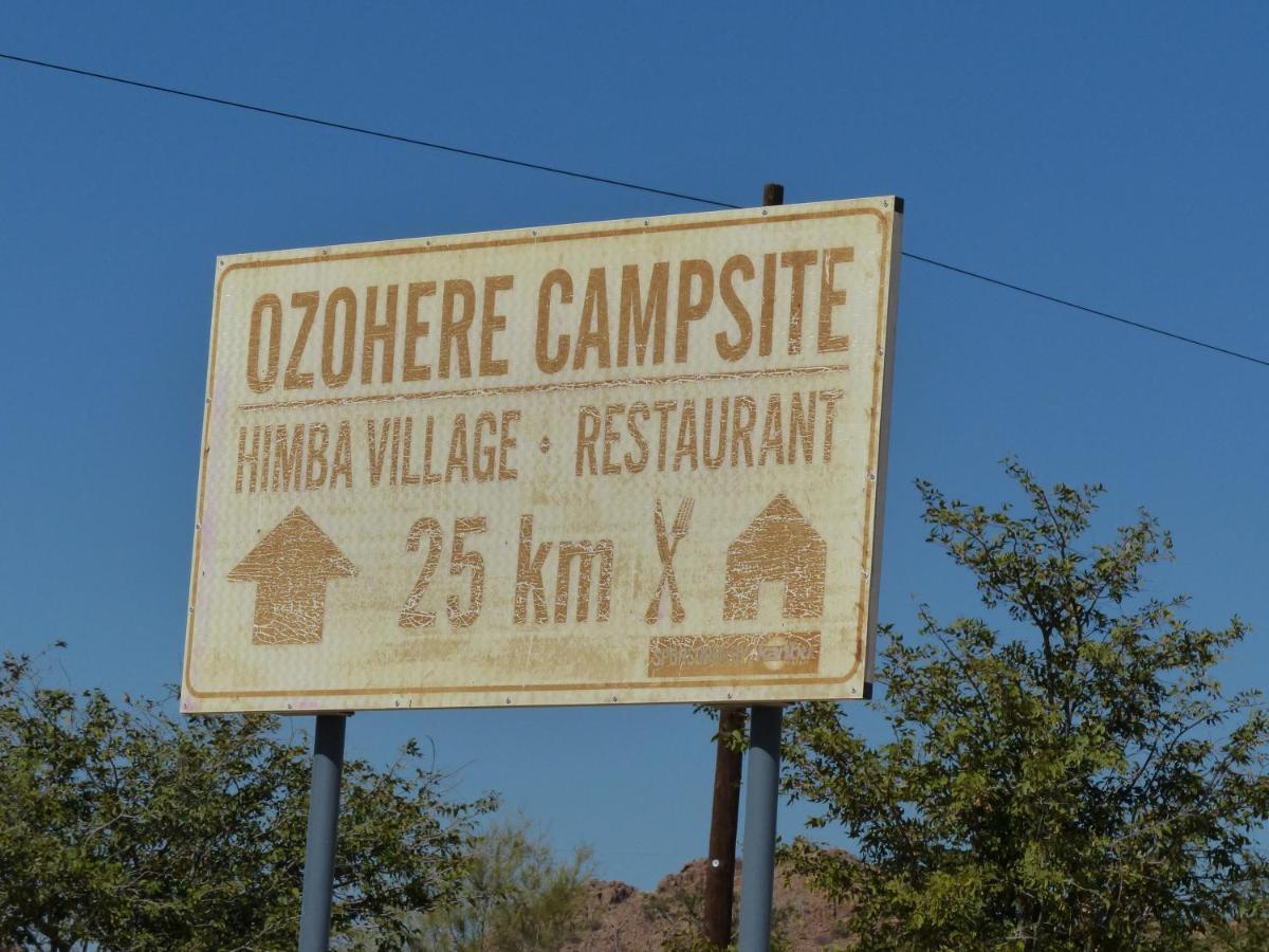 Ozohere Campsite And Himba Village Uis Kültér fotó